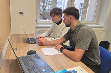 Pravidelné schůzky s teamleadery