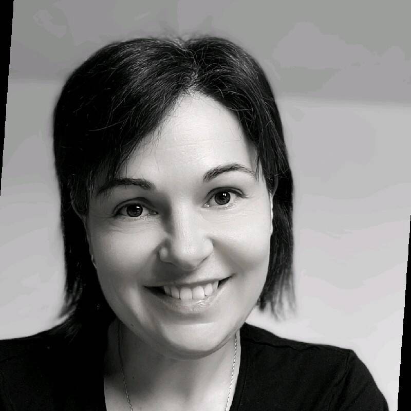 Lenka Nowaková