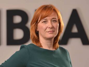Foto v medailonku