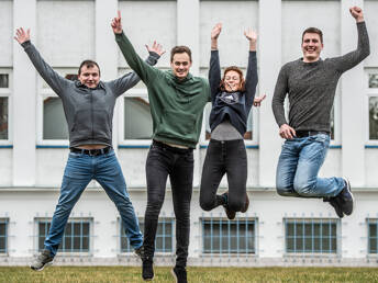 Foto v medailonku