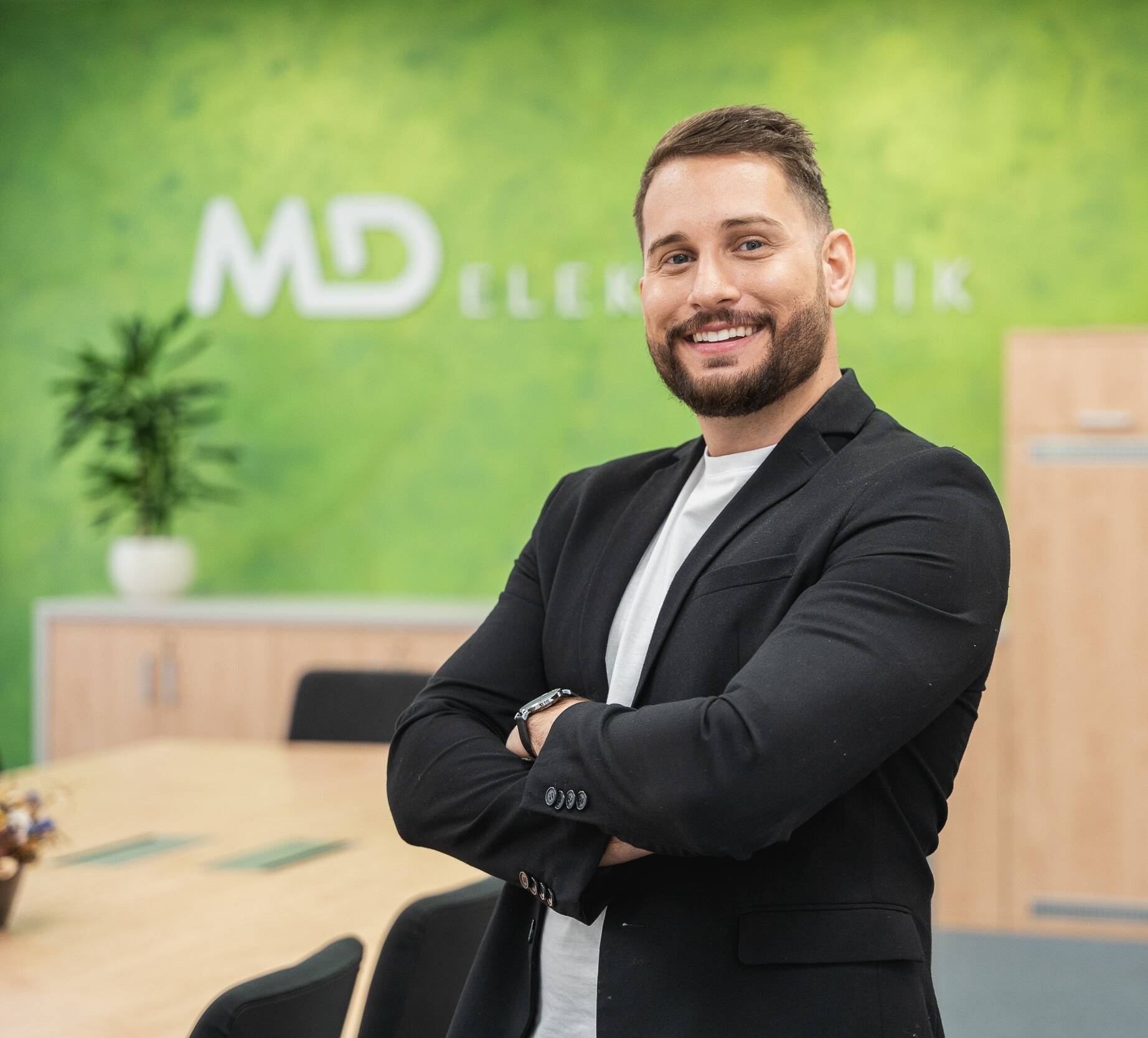 Adam Waldmann Milý