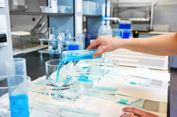 Laboratoře